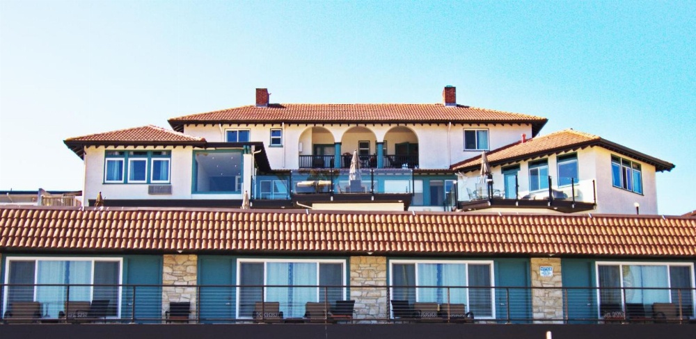 Casablanca Inn on The Beach